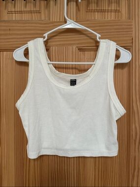 SHEIN Cream Ribbed Cropped Tank